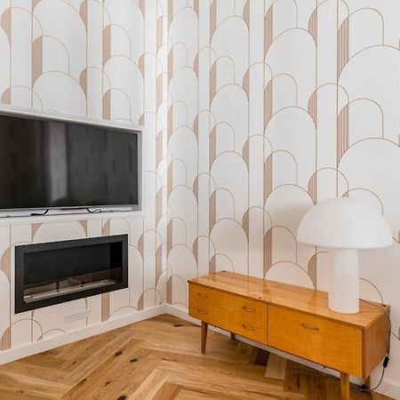 Beige Hospitalite - Apotheose Luxueux- 3 Chambres - Parking Prive Сент-Этьен Экстерьер фото