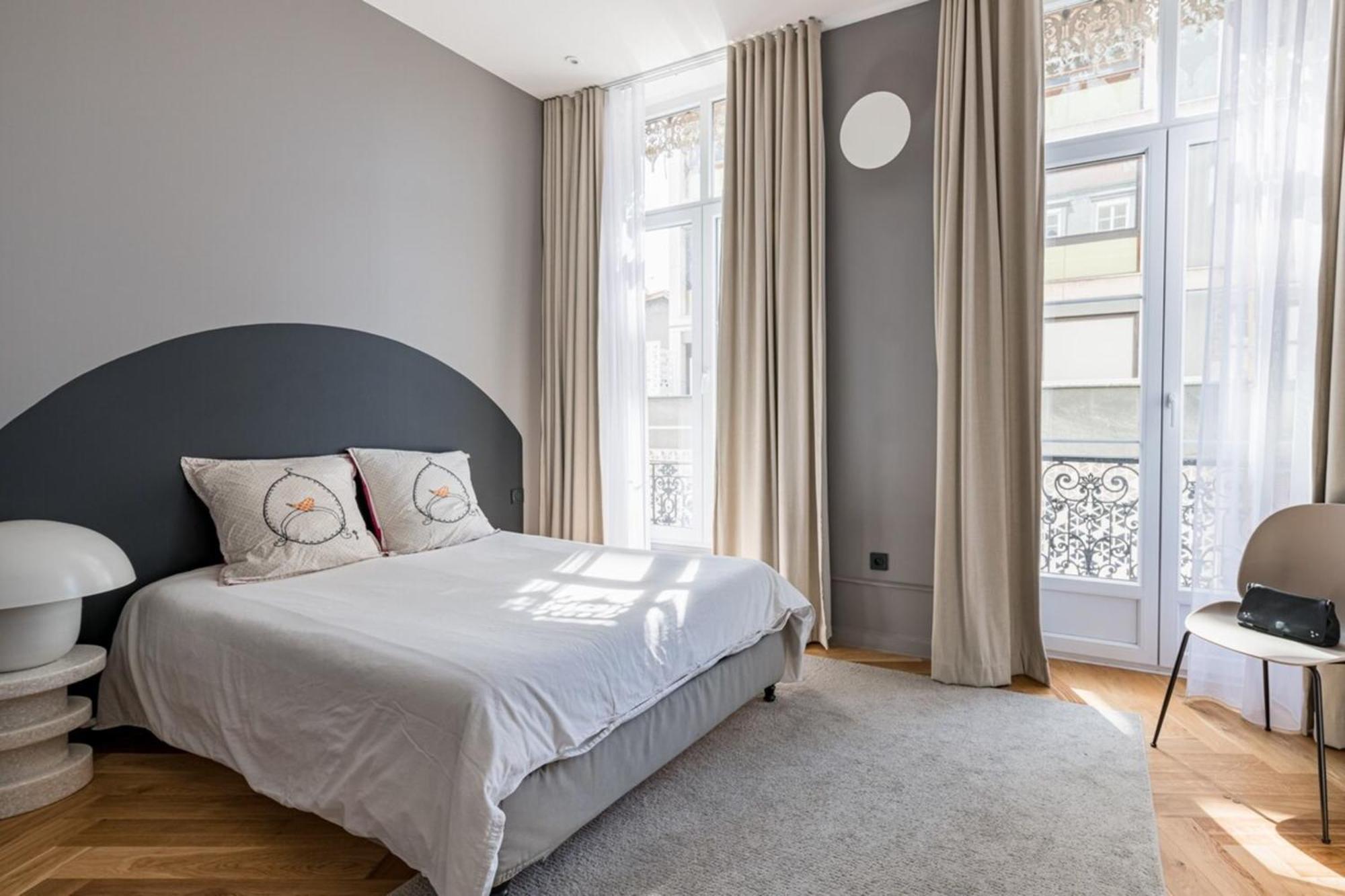 Beige Hospitalite - Apotheose Luxueux- 3 Chambres - Parking Prive Сент-Этьен Экстерьер фото